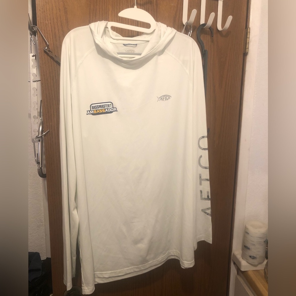 🌴AFTCO Pale Green Long Sleeve Shirt- 177A $35 or $30 w/offer